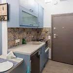 Garden Apartment *